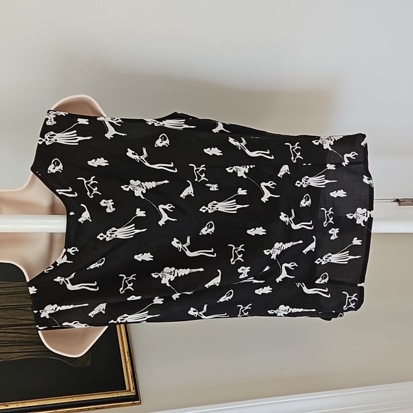 Spenser Jeremy Dog Walking Silk Top Size M - Picture 2 of 11